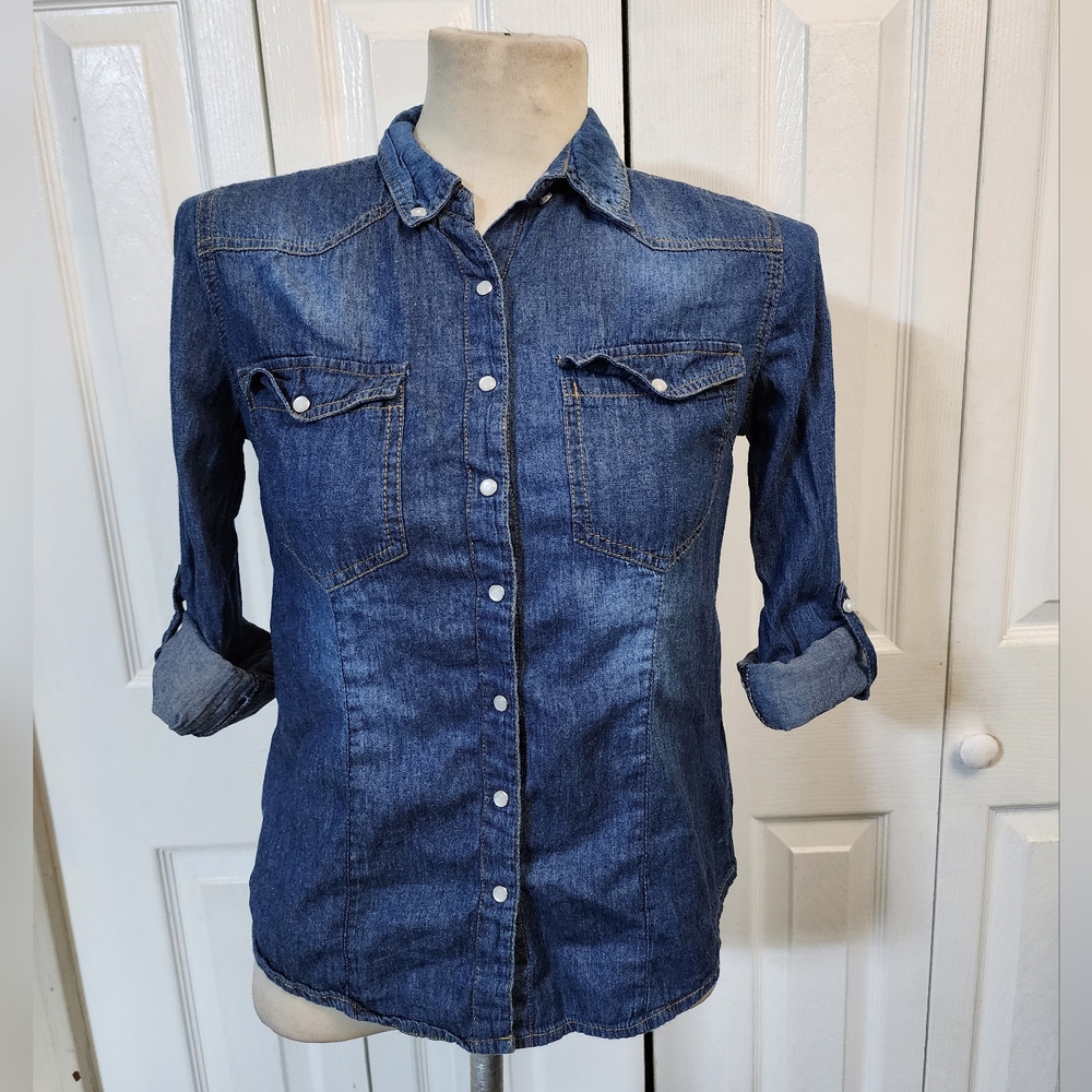 Highway Jeans Cotton Chambray Roll Tab Sleeve Top